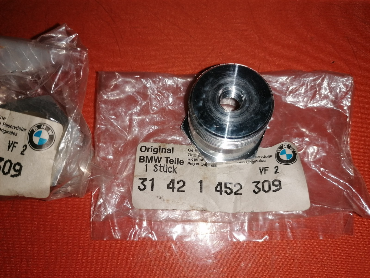 BMW R65 R80 R100 Federlager Stützlager Standrohr NEU OEM 37953