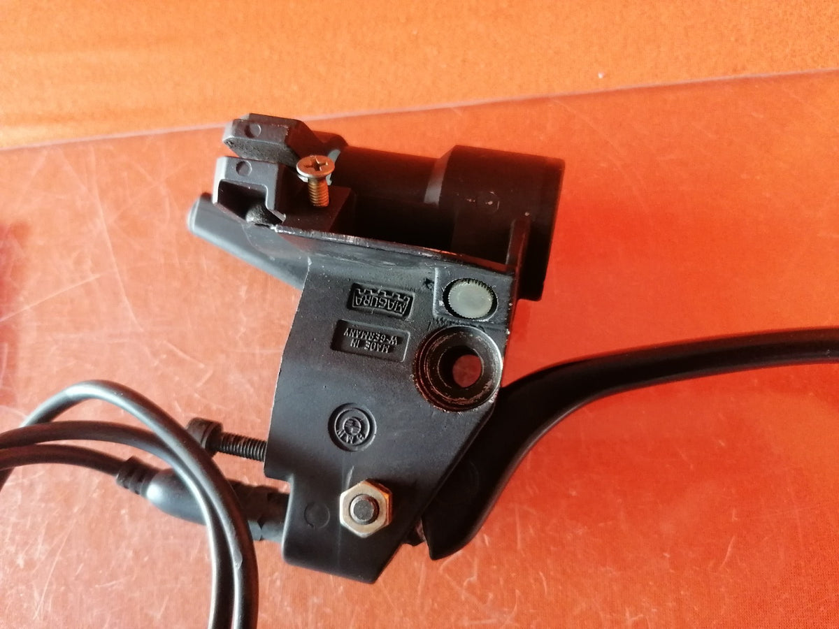 BMW R80 R100 R GS Bremsarmatur Gasgriff 36095