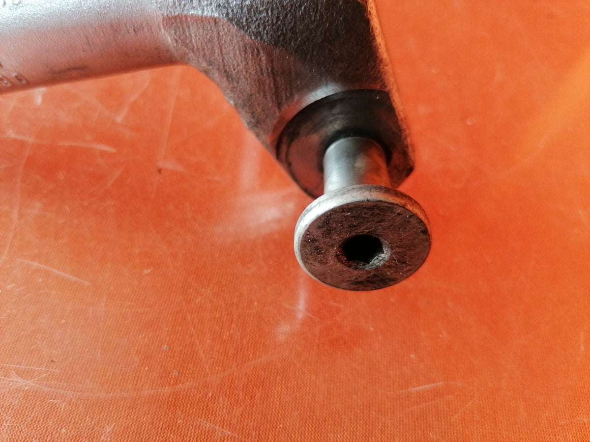 BMW R80 R100 Fahrerfußraste links 36265