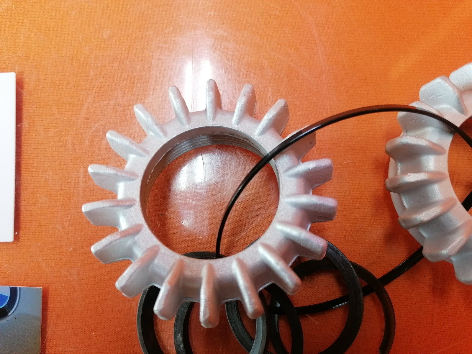 BMW R80 R100 Krümmermuttern Sternmuttern 35842