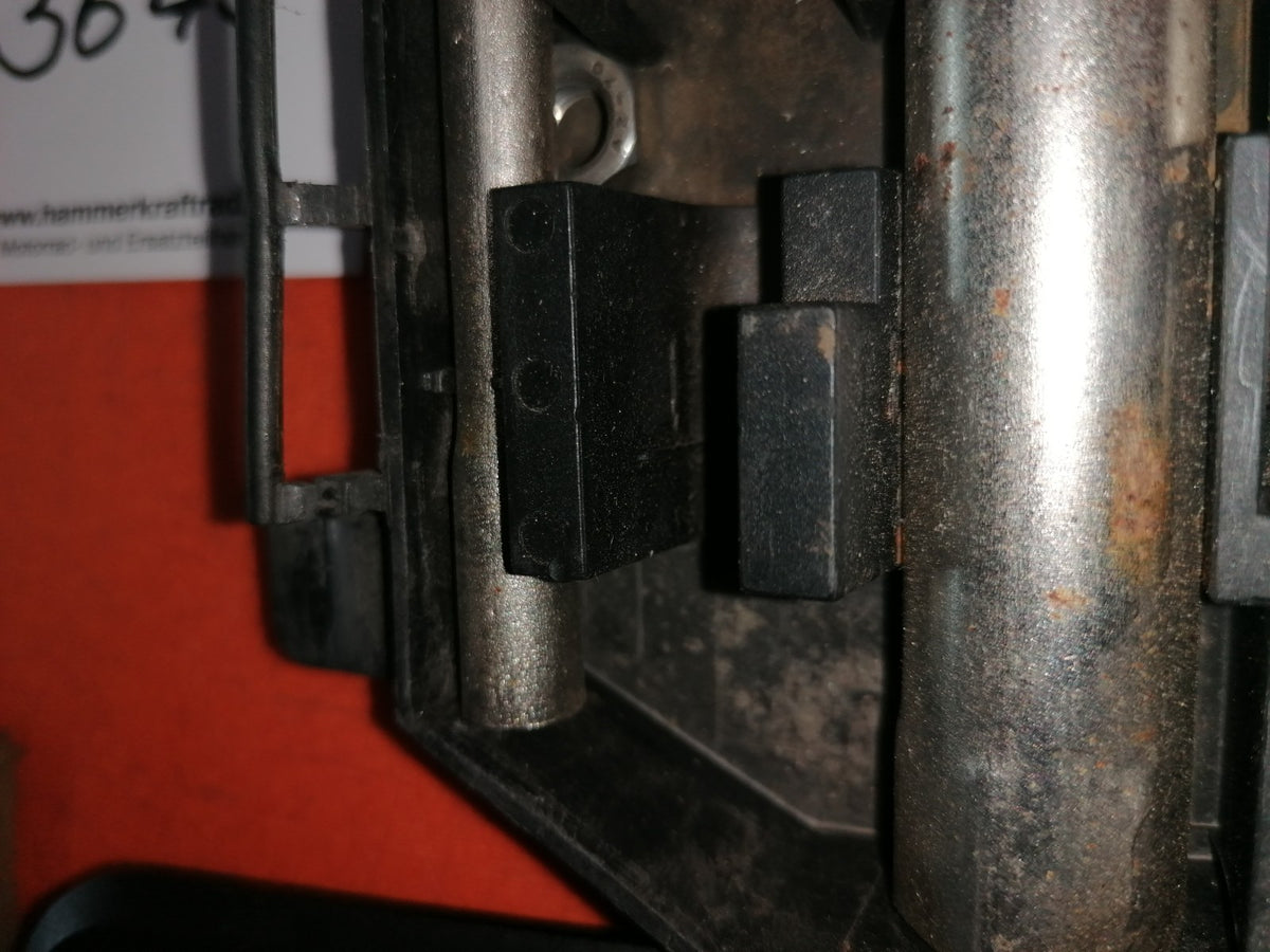 BMW R1100 GS Werkzeugkasten Bordwerkzeug 36455