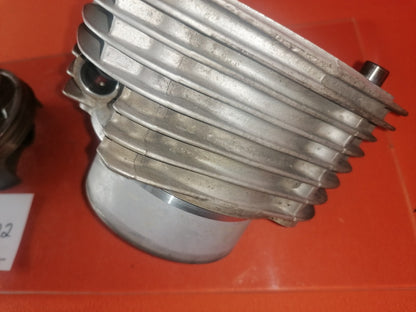 BMW R1100 GS Zylinder links 33223