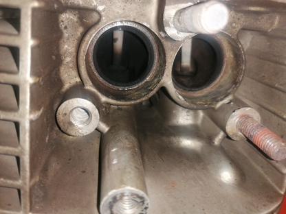 BMW R1100 GS Zylinderkopf links 33236