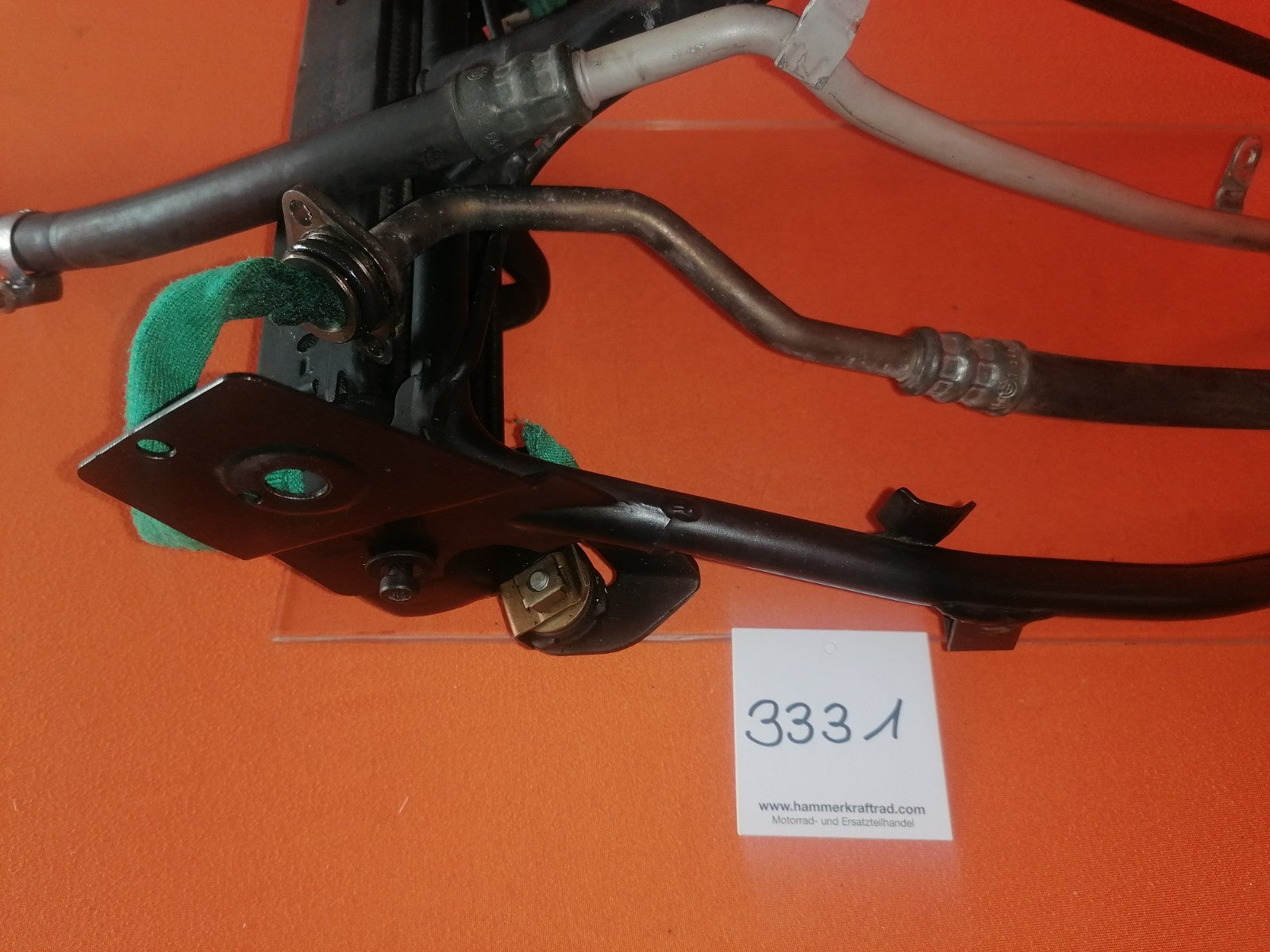 BMW R1100 GS Ölkühler Verkleidungshalter 33311