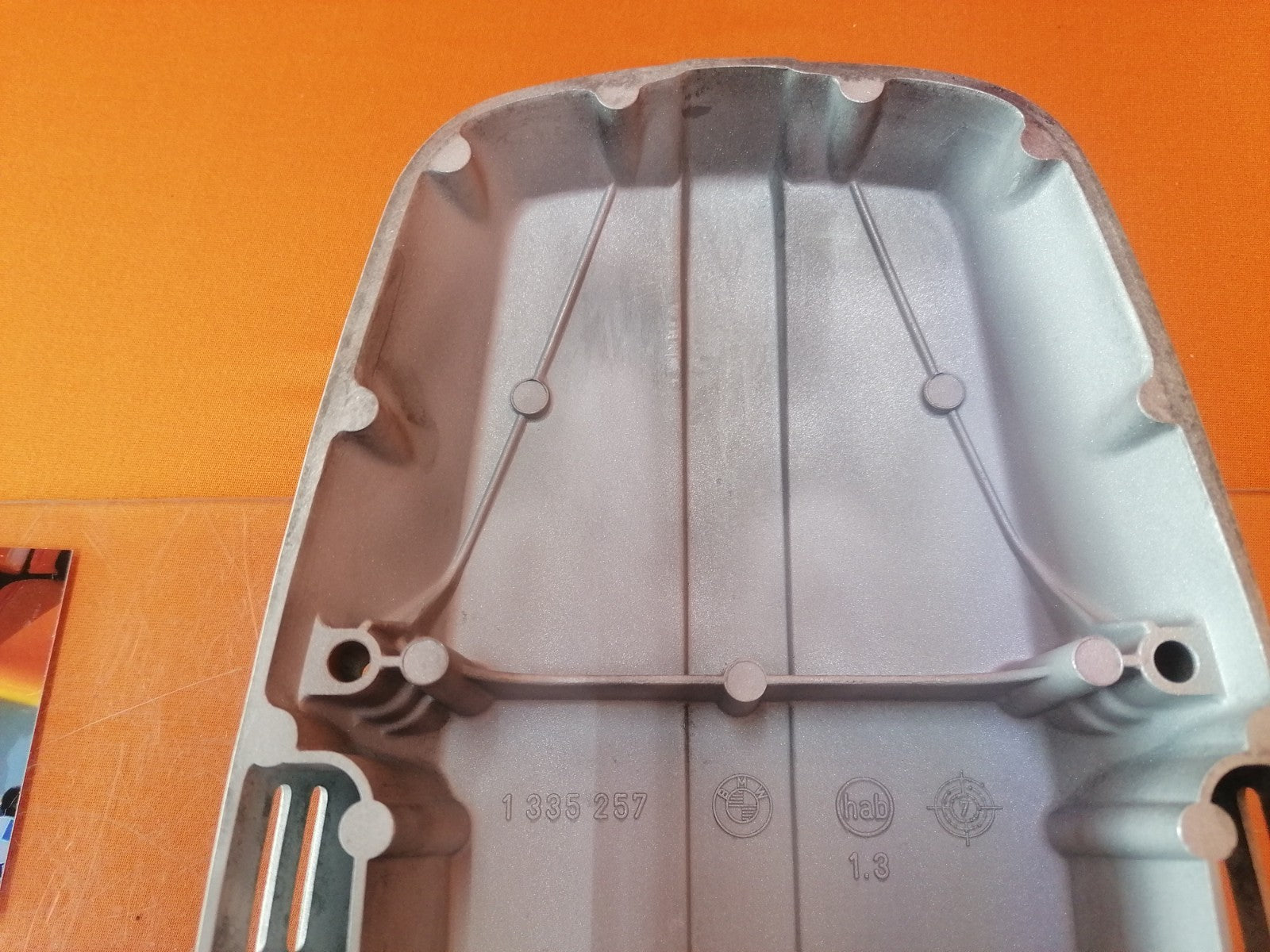 BMW R45 R65 R80 R100 Lichtmaschinendeckel Motordeckel 35405